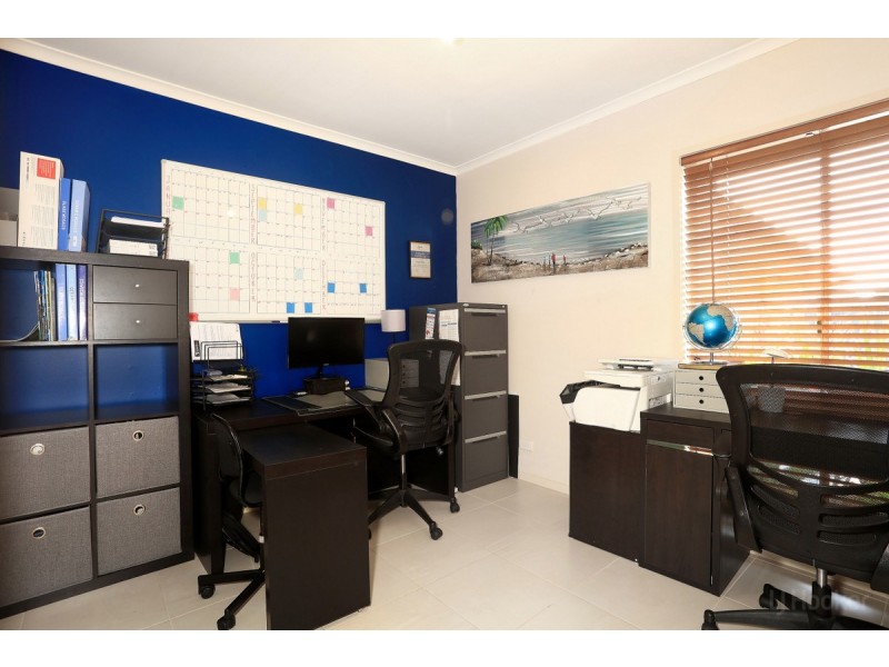 66 oxley Drive, Paradise Point QLD 4216