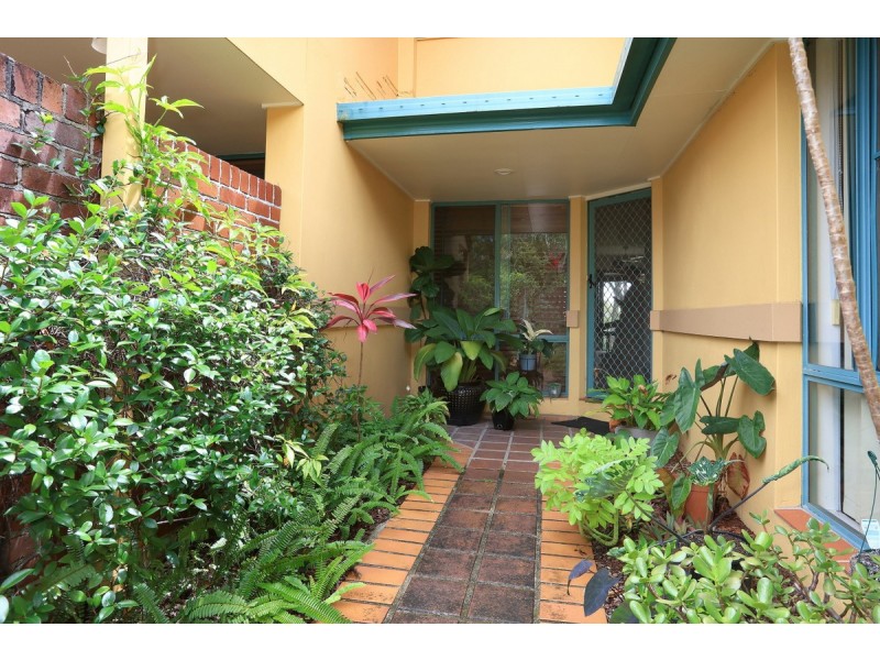 268/125 Hansford Road, Coombabah QLD 4216