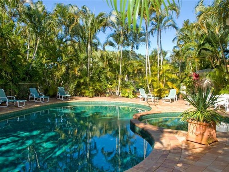 33/100 Morala Avenue, Runaway Bay QLD 4216