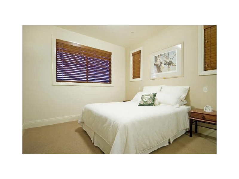 Hope Island QLD 4212