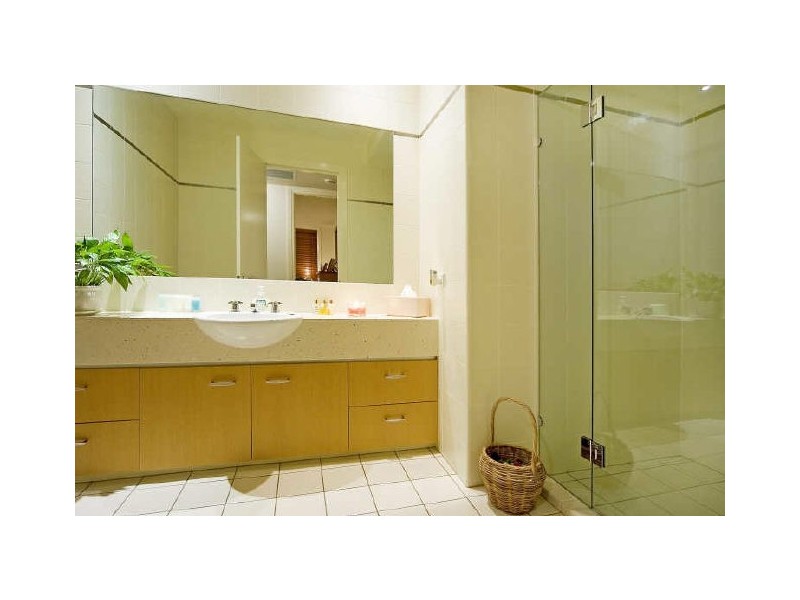 Hope Island QLD 4212