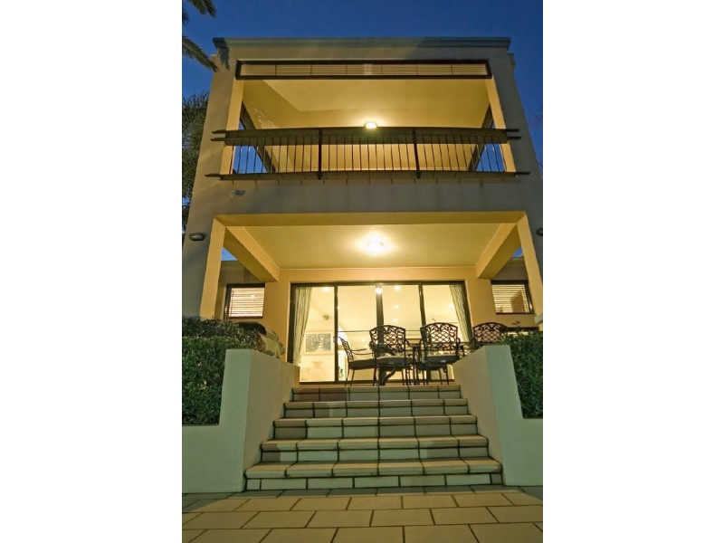 Hope Island QLD 4212