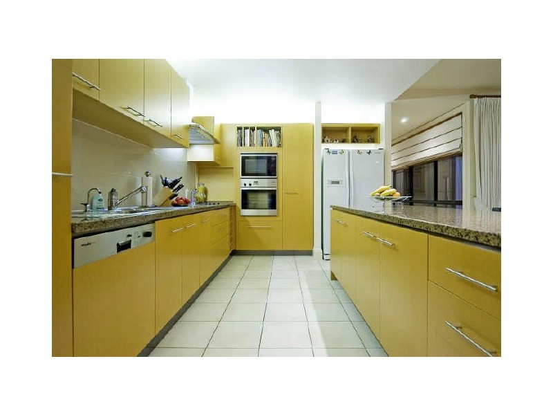 Hope Island QLD 4212