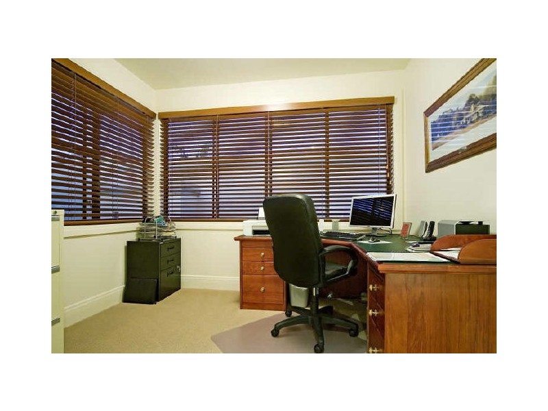 Hope Island QLD 4212