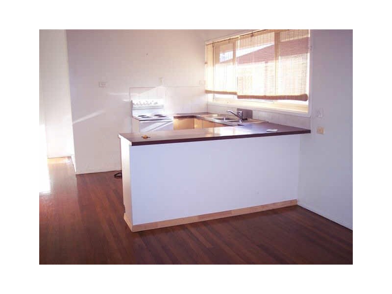 1/4 Rosalind Avenue, Paradise Point QLD 4216