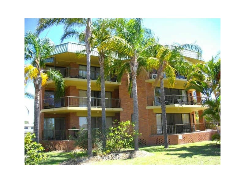 5/42 Falkinder Avenue, Paradise Point QLD 4216