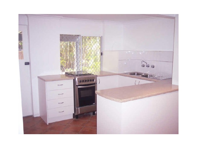 1102/300 Marine Parade, Labrador QLD 4215