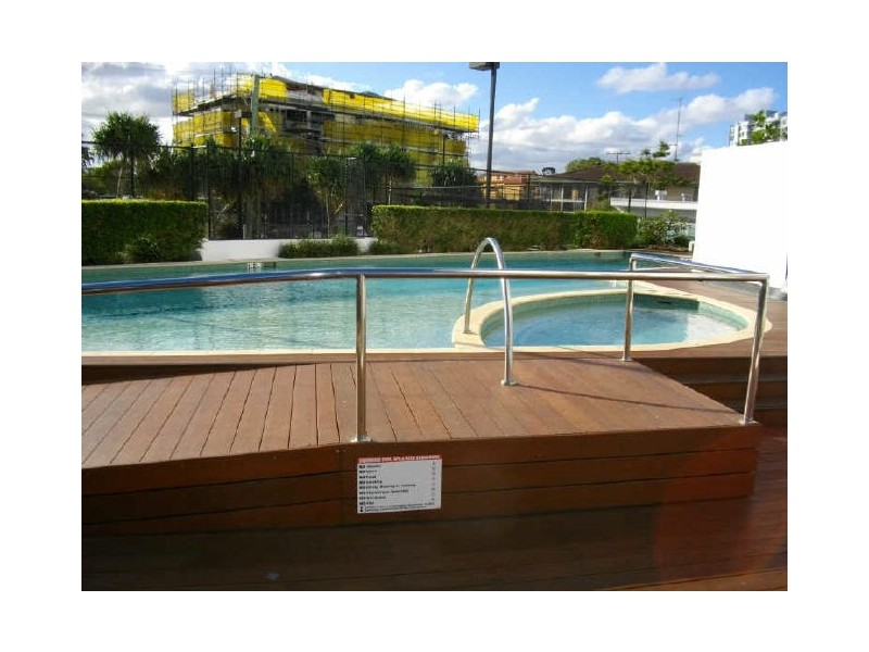 1102/300 Marine Parade, Labrador QLD 4215