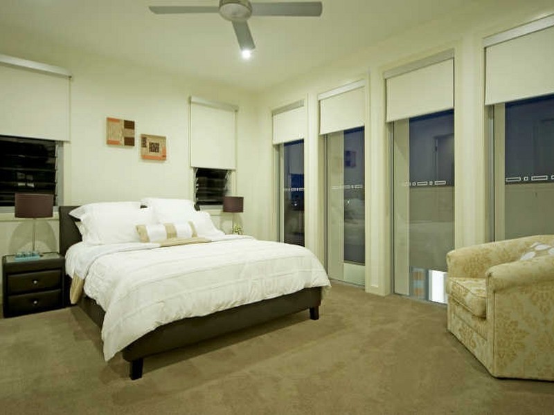 2342 Cressbrook Drive, Hope Island QLD 4212