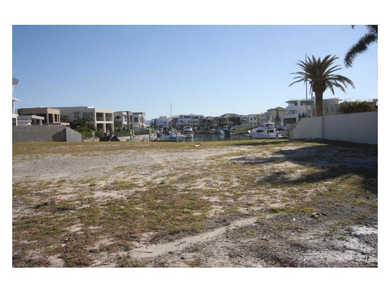 70 The Sovereign Mile, Sovereign Islands QLD 4216