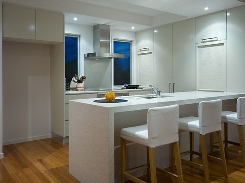 1/22 Eider Avenue, Paradise Point QLD 4216