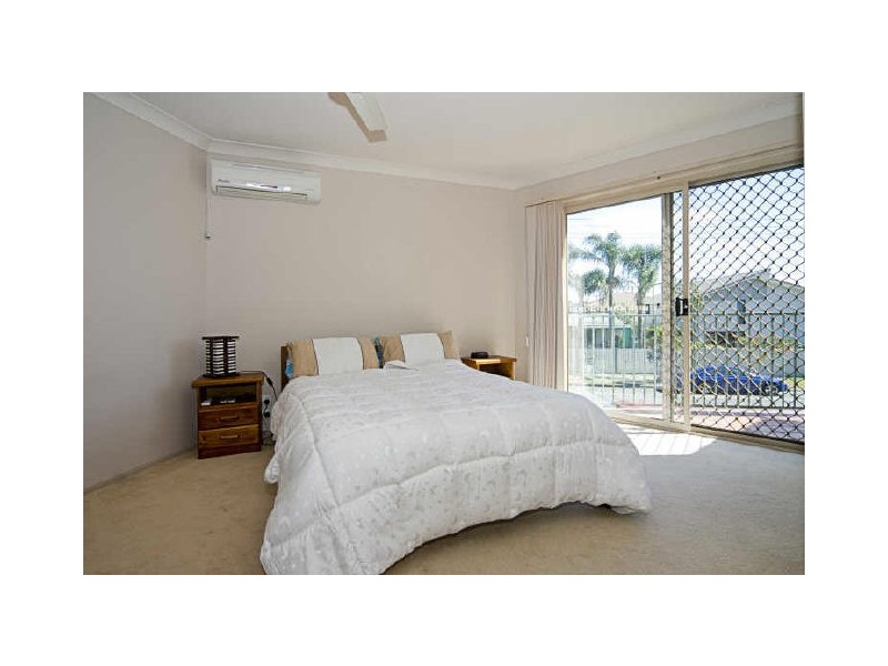 Paradise Point QLD 4216