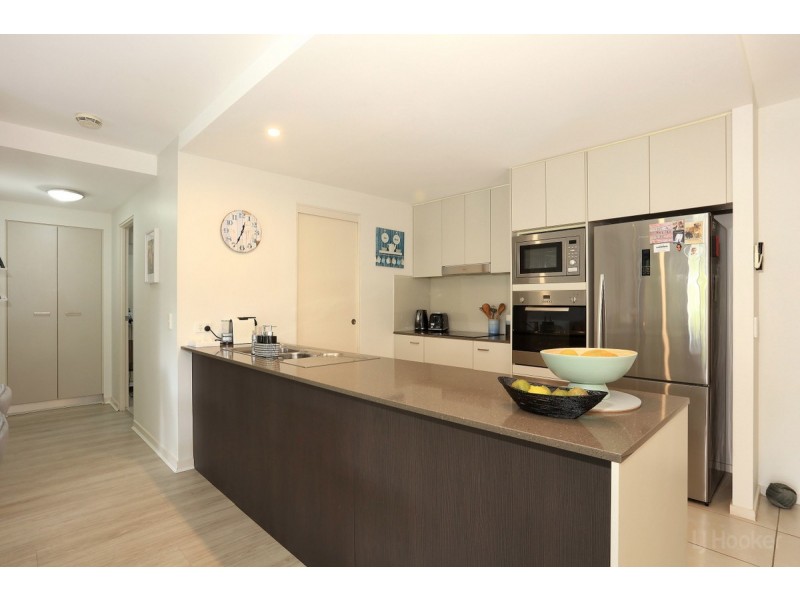 1312/2 Activa Way, Hope Island QLD 4212