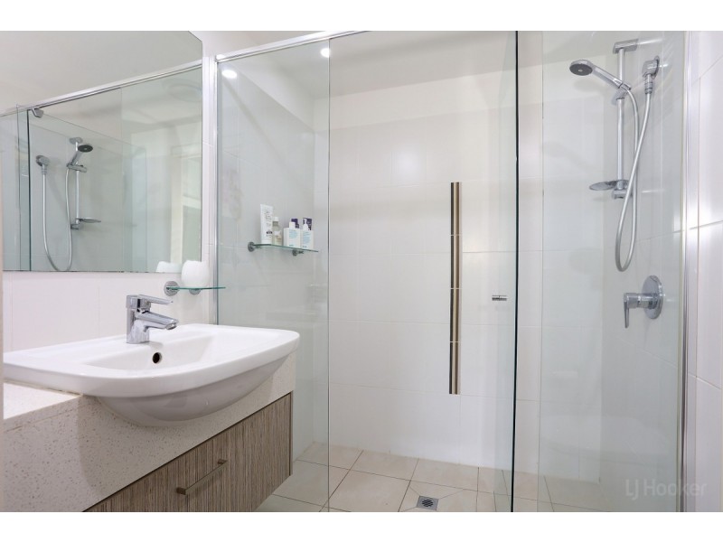 1312/2 Activa Way, Hope Island QLD 4212