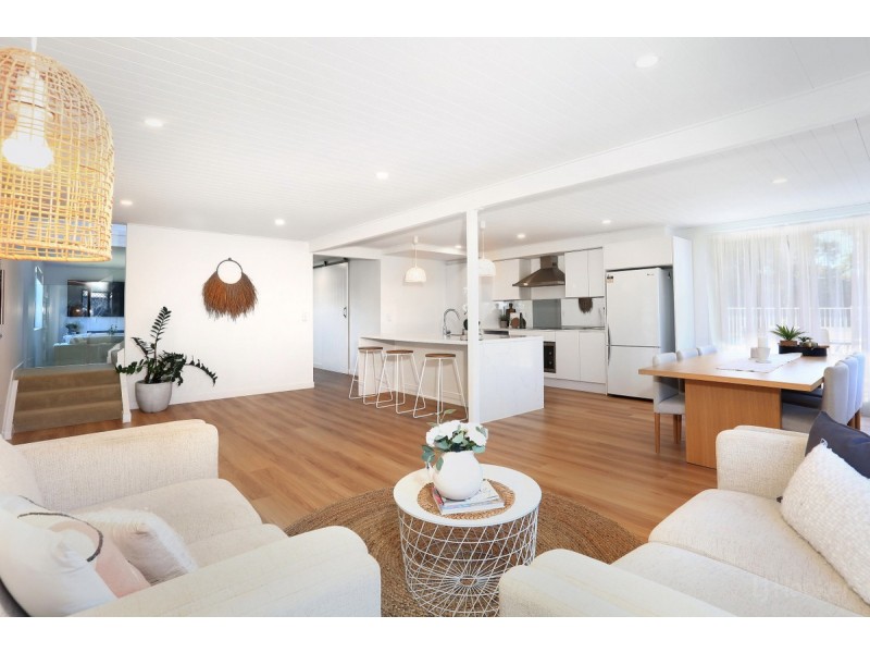 157 Bayview Street, Runaway Bay QLD 4216