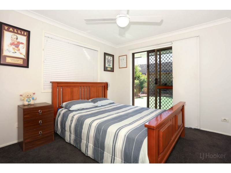 2 Burrinjuck Drive, Coombabah QLD 4216