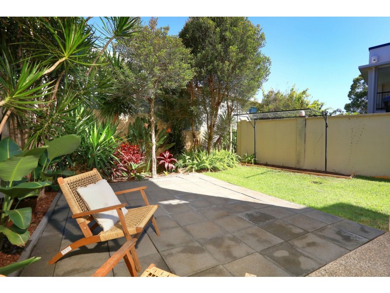 21/368 Pine Ridge Road, Coombabah QLD 4216