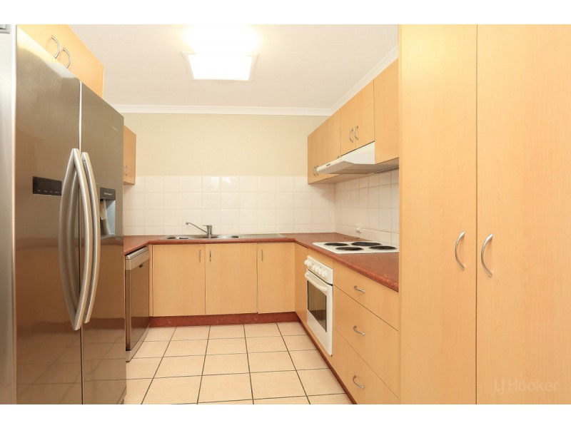 8/442 Pine Ridge Road, Coombabah QLD 4216