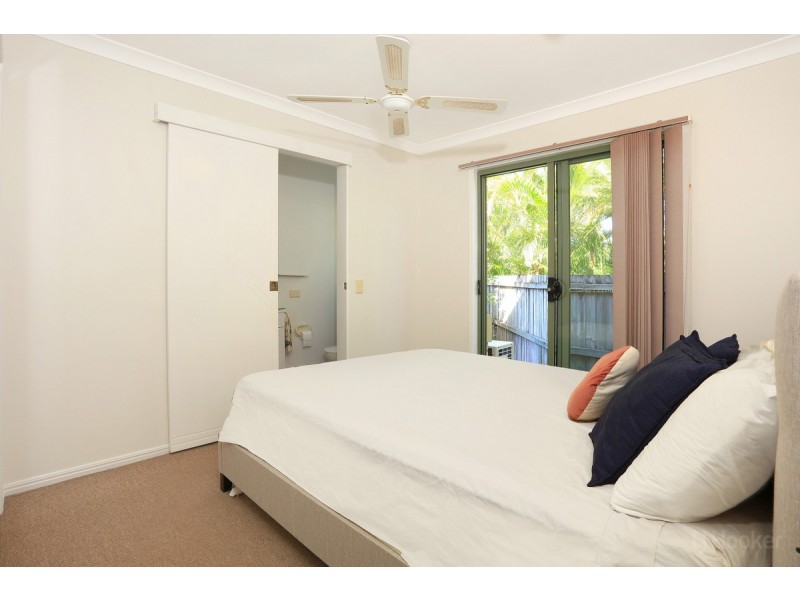 8/442 Pine Ridge Road, Coombabah QLD 4216