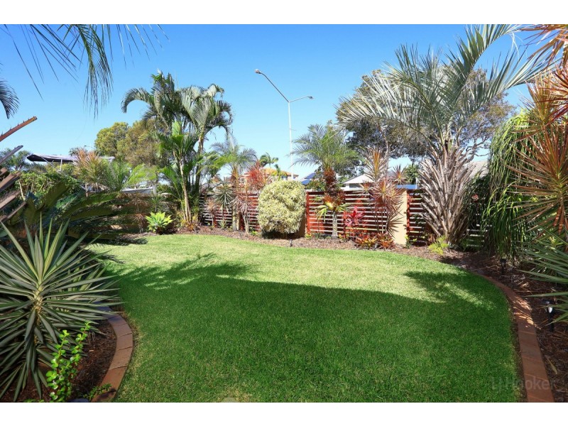 77 Lae Drive, Runaway Bay QLD 4216