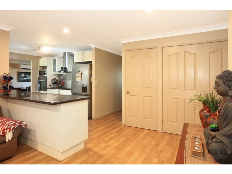 77 Lae Drive, Runaway Bay QLD 4216