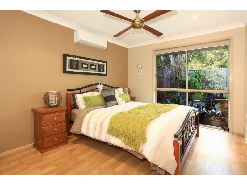 77 Lae Drive, Runaway Bay QLD 4216