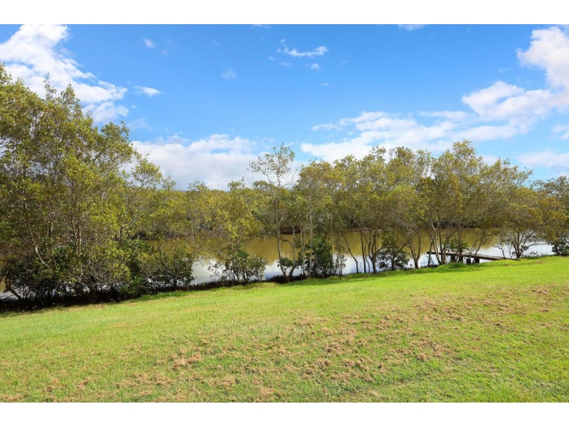 65 The Estuary, Coombabah QLD 4216
