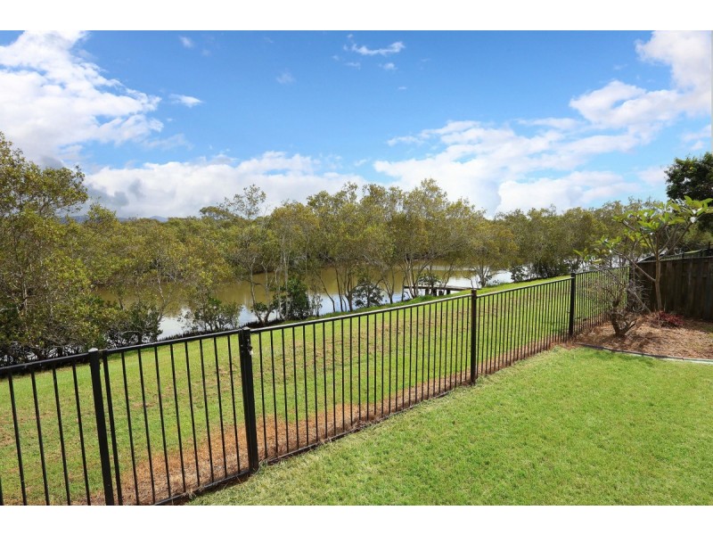 65 The Estuary, Coombabah QLD 4216