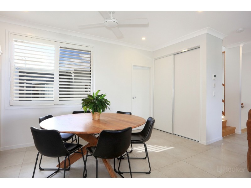 12 Park Cove, Hope Island QLD 4212