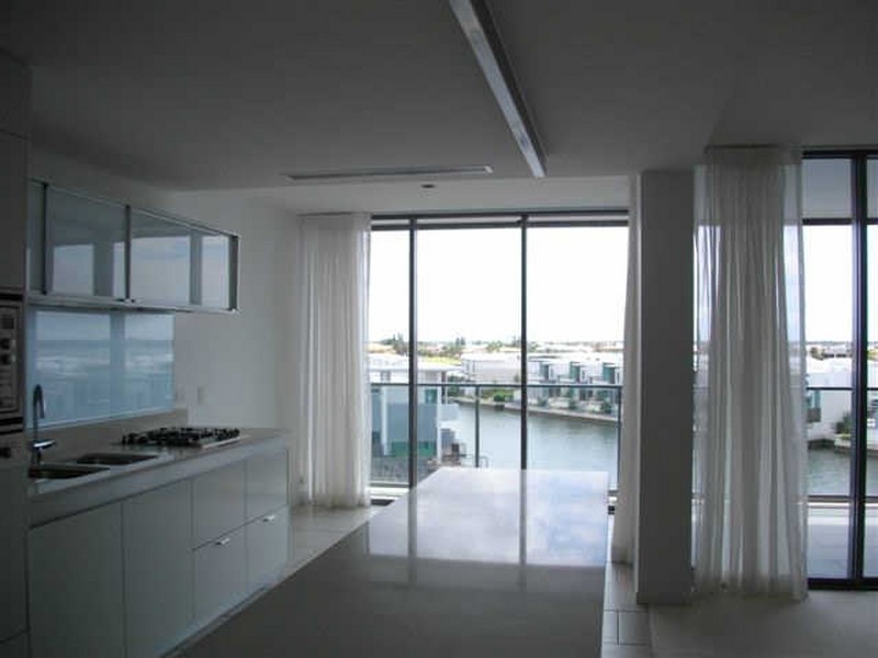 5201 Ephraim Island, Paradise Point QLD 4216