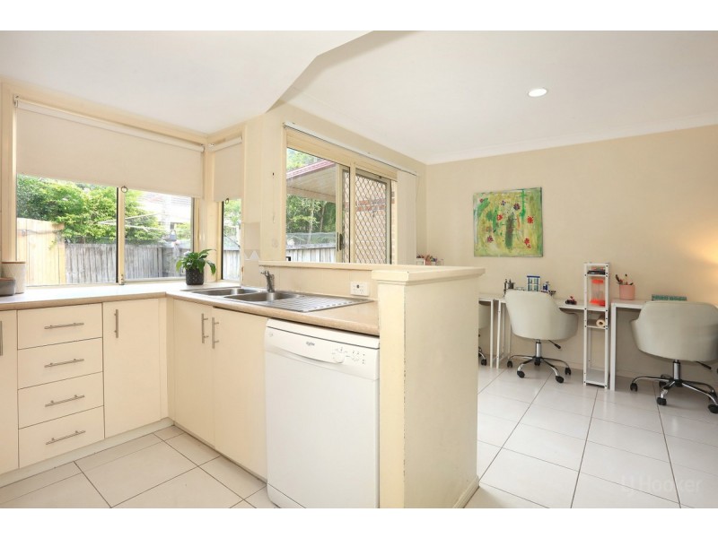 102/125 Hansford Road, Coombabah QLD 4216