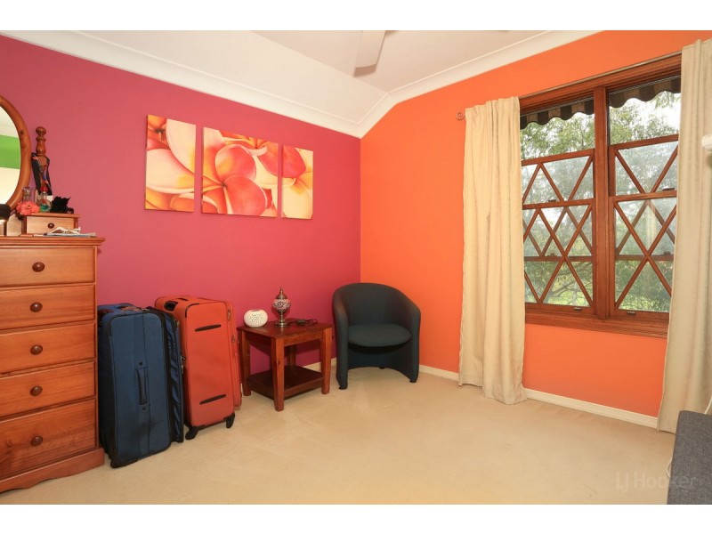 9 Warrego Way, Helensvale QLD 4212