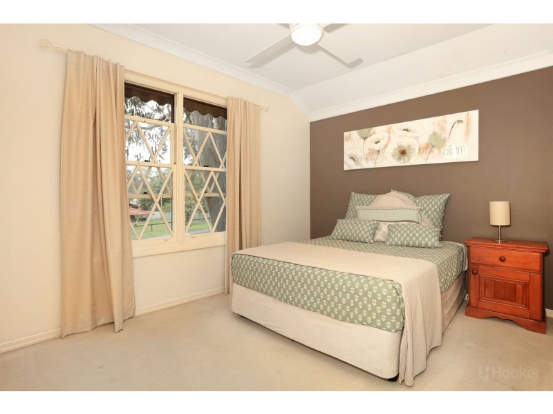 9 Warrego Way, Helensvale QLD 4212