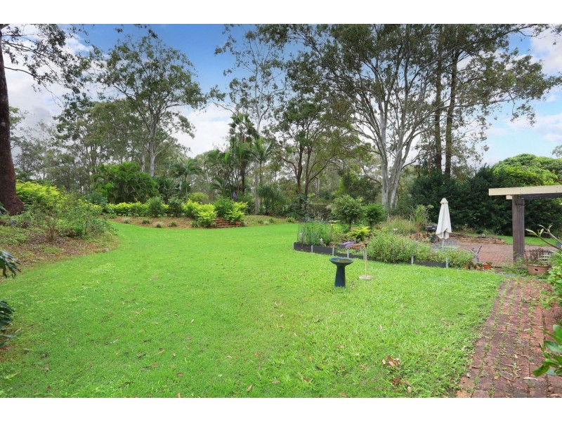 9 Warrego Way, Helensvale QLD 4212