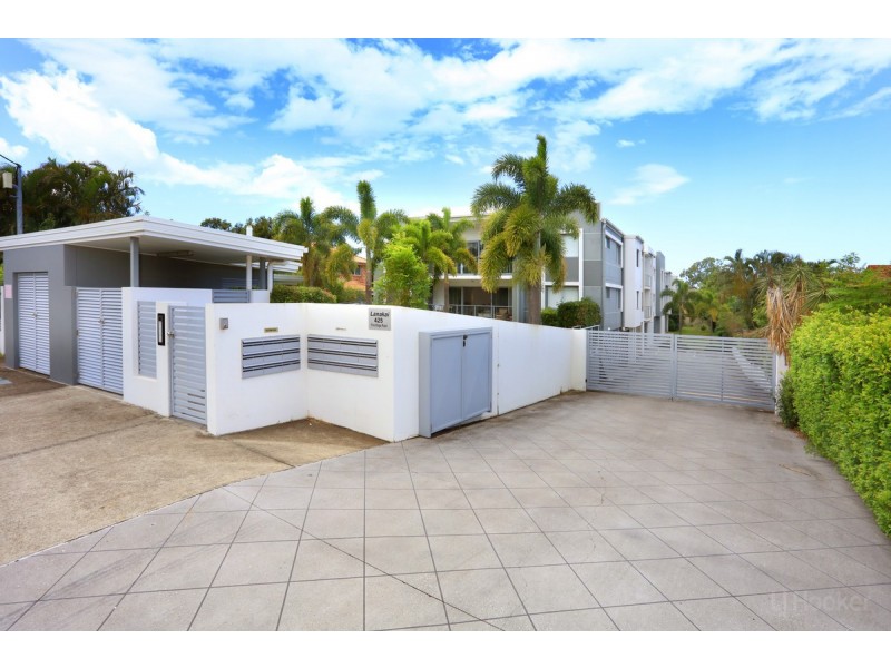 17/425 Pine Ridge Road, Runaway Bay QLD 4216