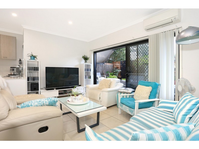 16/460 Pine Ridge Road, Coombabah QLD 4216