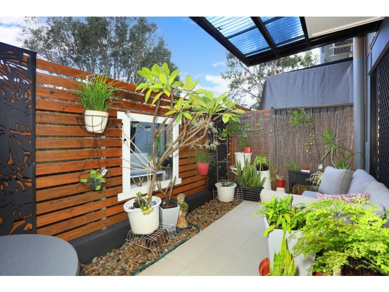 16/460 Pine Ridge Road, Coombabah QLD 4216