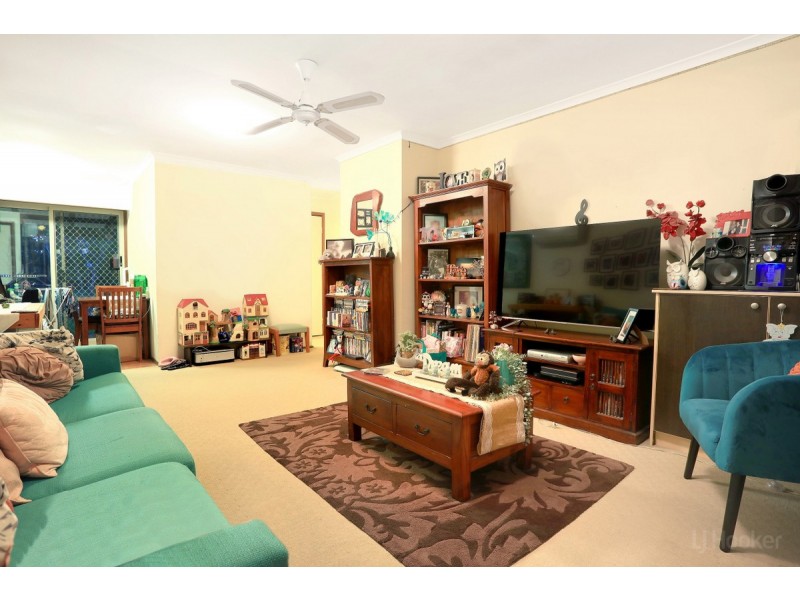 1/43 Marsupial Drive, Coombabah QLD 4216