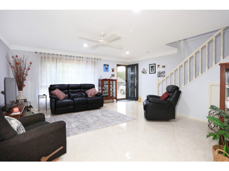 1/348 Oxley Drive, Coombabah QLD 4216
