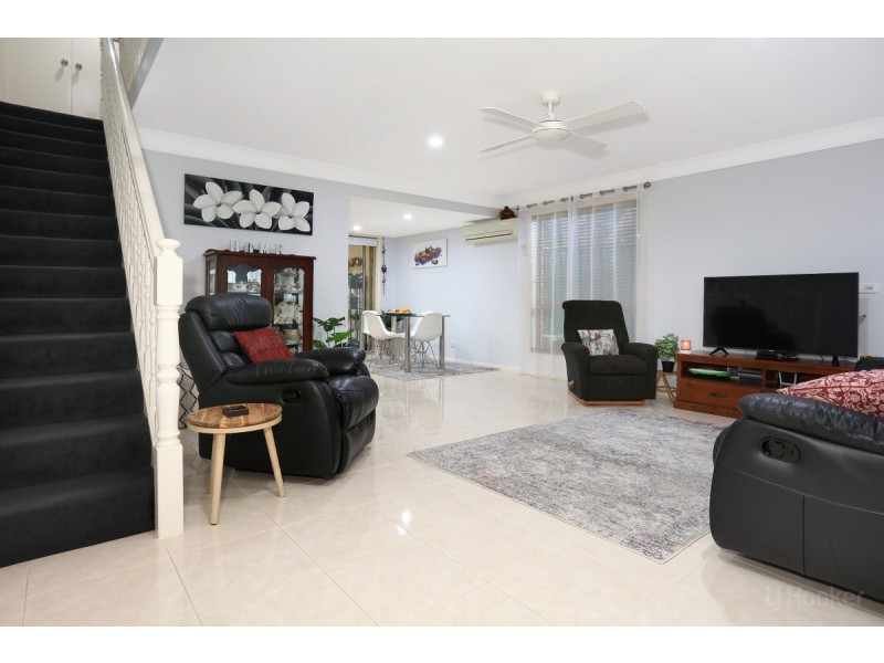 1/348 Oxley Drive, Coombabah QLD 4216