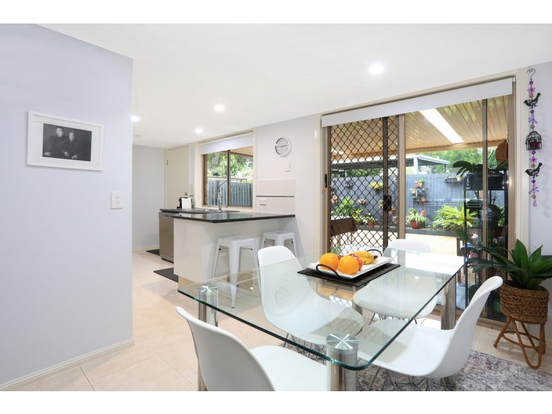 1/348 Oxley Drive, Coombabah QLD 4216