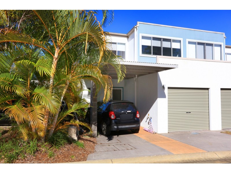 8/430 Pine Ridge Road, Coombabah QLD 4216