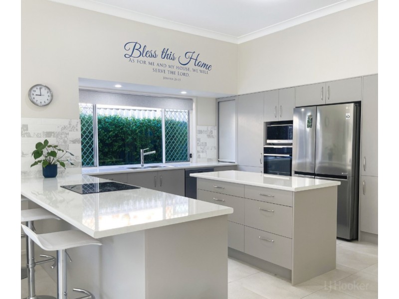 19 Boreen Court, Helensvale QLD 4212