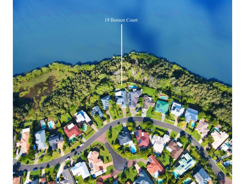 19 Boreen Court, Helensvale QLD 4212