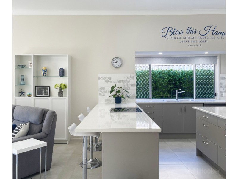 19 Boreen Court, Helensvale QLD 4212