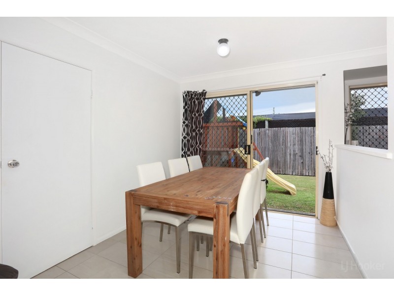 2/8 Crystal Reef Drive, Coombabah QLD 4216