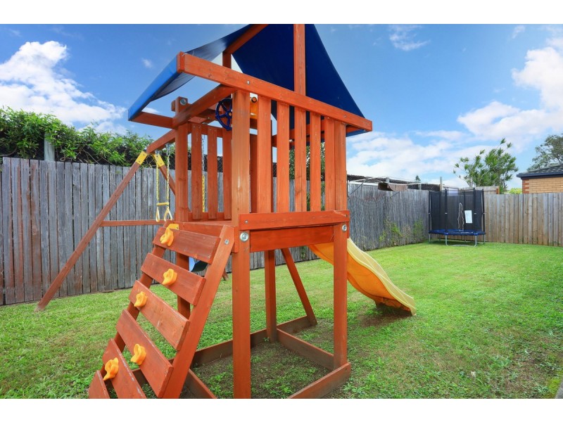 2/8 Crystal Reef Drive, Coombabah QLD 4216