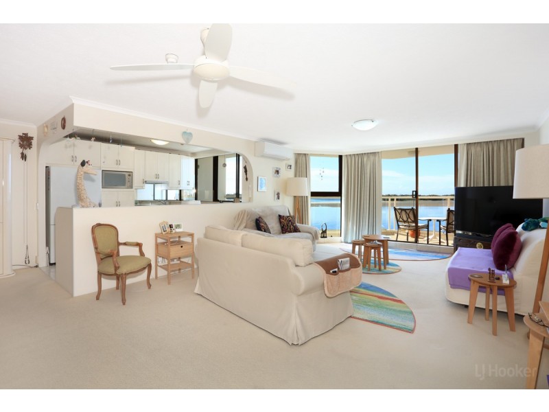 7/318 Marine Parade, Labrador QLD 4215