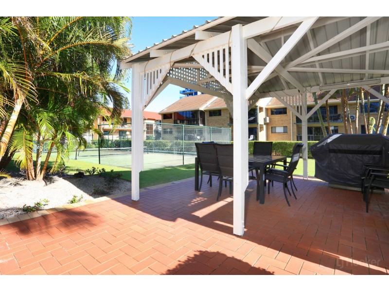 7/318 Marine Parade, Labrador QLD 4215