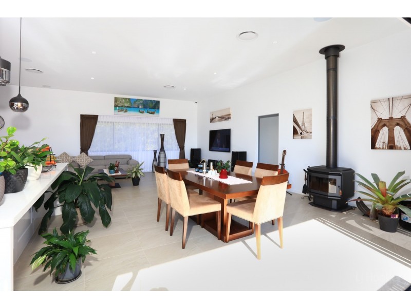 15-17 Gwingana Court, Beechmont QLD 4211